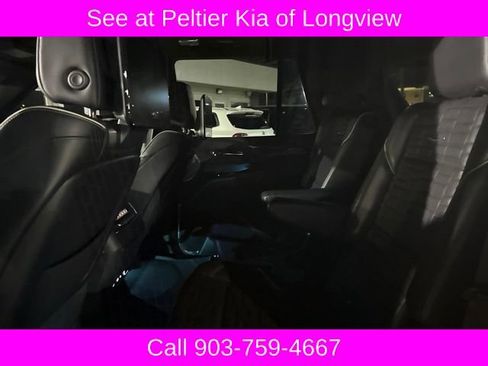 Used 2021 Cadillac Escalade Sport Platinum w/ Heavy-Duty Trailer Package AWD/4WD image 11