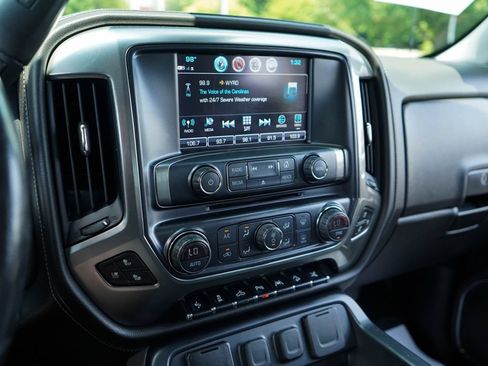 Used 2018 Chevrolet Silverado 1500 LTZ Z71 w/ Centennial Edition AWD/4WD image 7