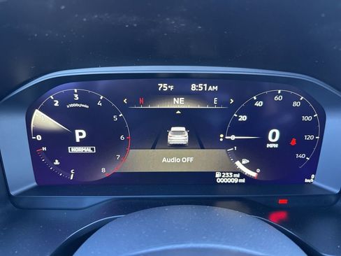 New 2025 Mitsubishi Outlander SE image 13