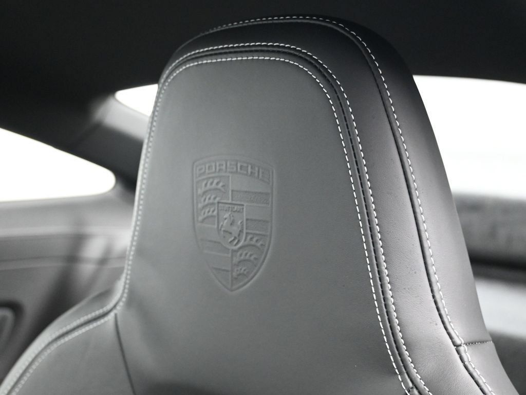 Certified 2022 Porsche 911 GT3 RWD image 18