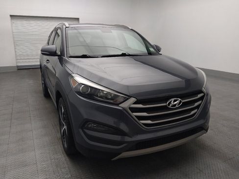 Used 2018 Hyundai Tucson Sport image 14