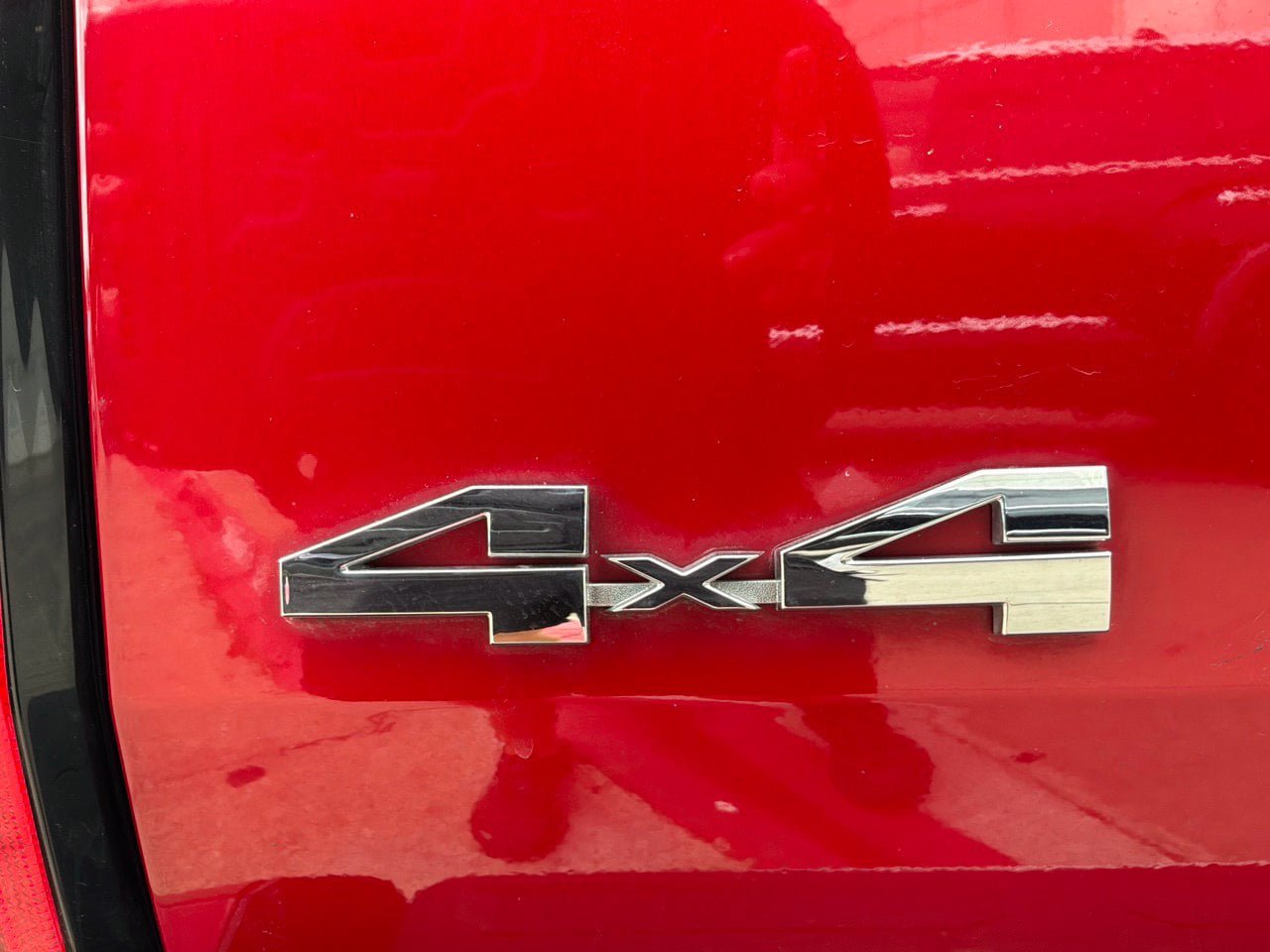 Used 2023 Toyota Tundra Limited w/ Power Package AWD/4WD image 11
