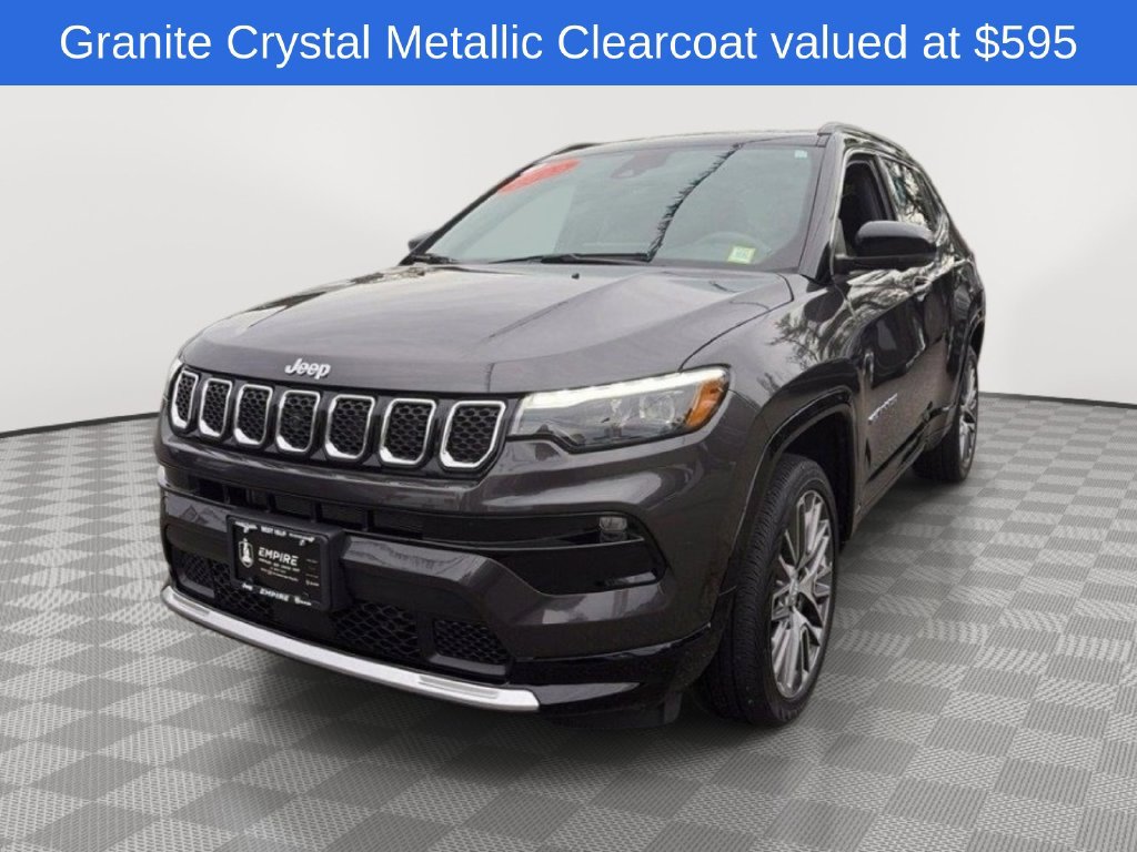 Certified 2023 Jeep Compass Limited w/ Elite Group AWD/4WD image 3