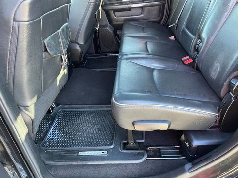 Used 2018 RAM 3500 Laramie Longhorn image 21