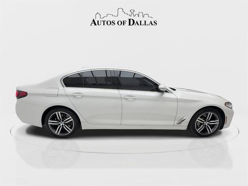 Used 2022 BMW 530i w/ Convenience Package image 9