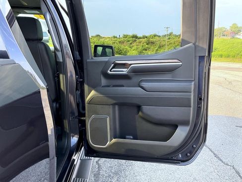 Certified 2023 GMC Sierra 1500 Elevation w/ Elevation Premium Package AWD/4WD image 17