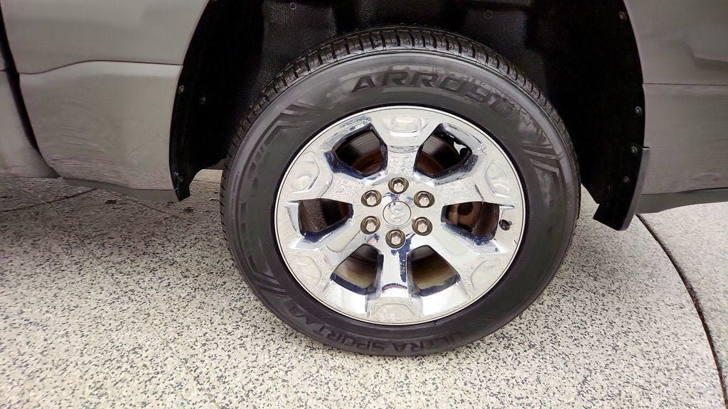 Used 2022 RAM 1500 Big Horn AWD/4WD image 9