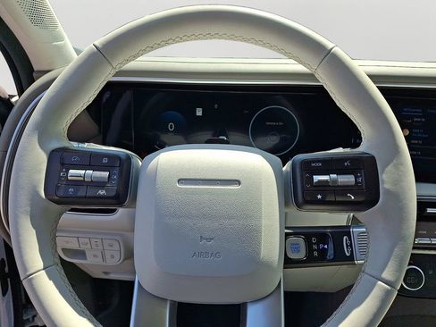 Used 2026 Hyundai Palisade SEL FWD image 19