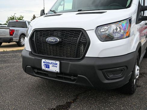 Used 2025 Ford Transit 250 148 Medium Roof Extended AWD w/ Load Area Protection Package image 11
