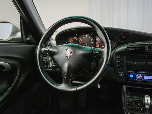 Used 2001 Porsche 911 2dr Carrera Coupe Tiptronic image 4