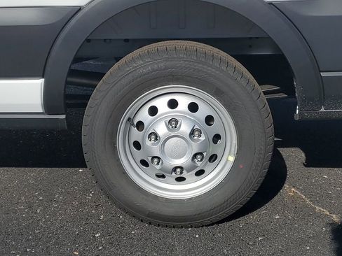 New 2026 Ford Transit 250 148 Medium Roof w/ Exterior Upgrade Package image 26