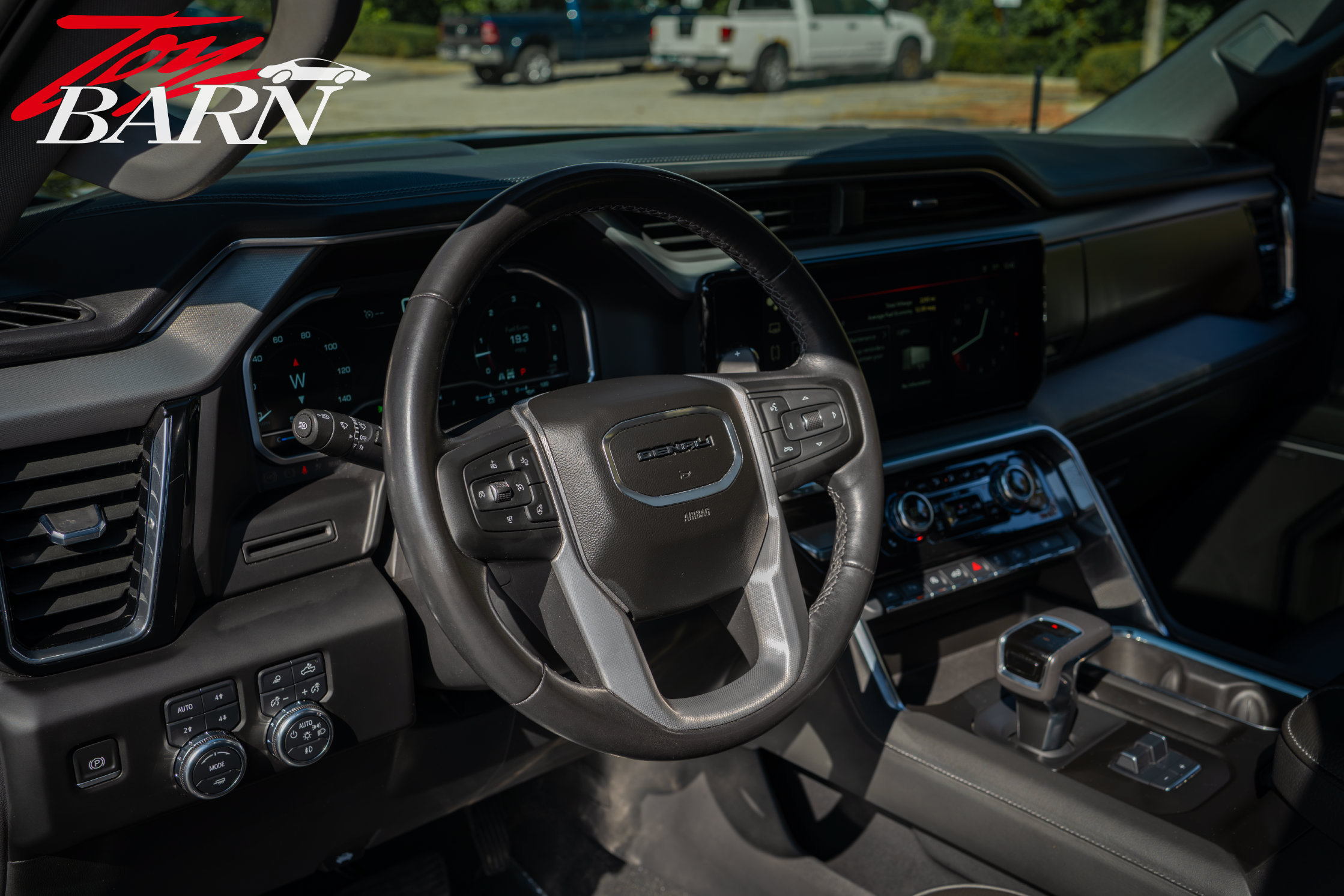 Used 2022 GMC Sierra 1500 Denali AWD/4WD image 29