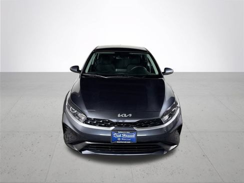 Certified 2023 Kia Forte LXS FWD image 3