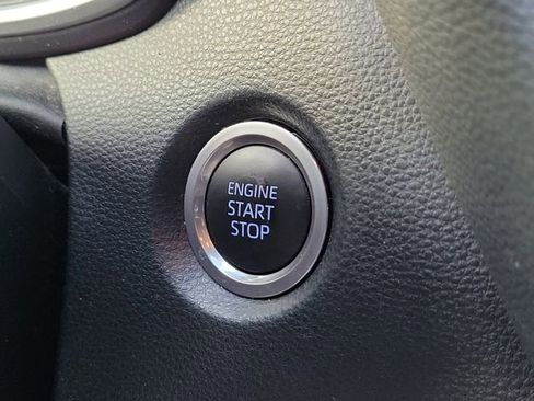 Used 2021 Toyota Corolla SE FWD image 21