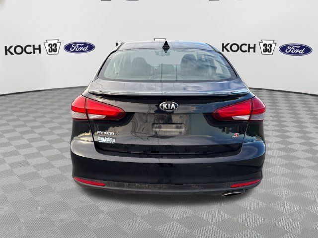 Used 2018 Kia Forte S FWD image 7