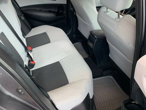 Used 2025 Toyota Corolla SE w/ SE Package FWD image 17