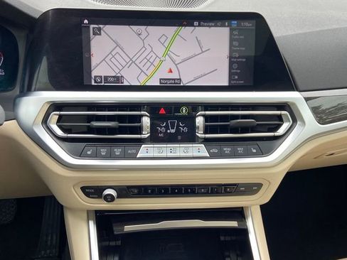 Used 2023 BMW 430i xDrive Coupe w/ Premium Package image 17