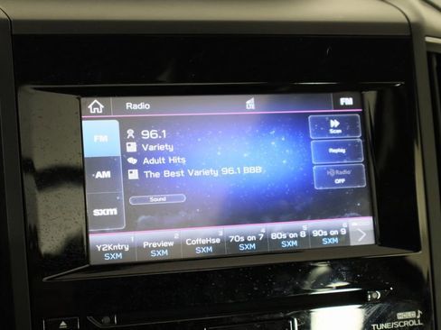 Used 2023 Subaru Forester Premium image 30