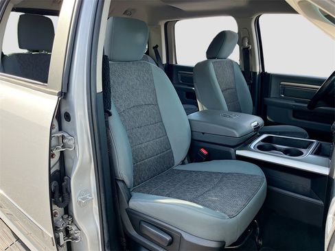 Used 2017 RAM 1500 Big Horn image 25