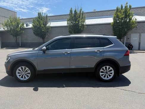 Used 2019 Volkswagen Tiguan SE w/ 3rd Row Seat Package AWD/4WD image 1