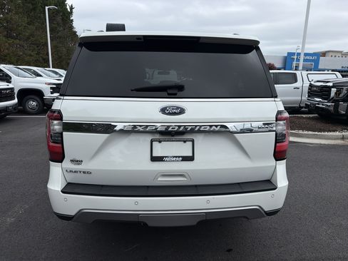 Used 2021 Ford Expedition Max Limited AWD/4WD image 9