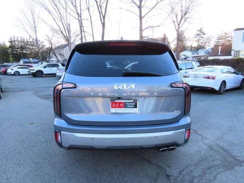 Used 2024 Kia Telluride SX Prestige image 5