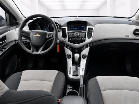 Used 2011 Chevrolet Cruze LS w/ Connectivity Package FWD image 10