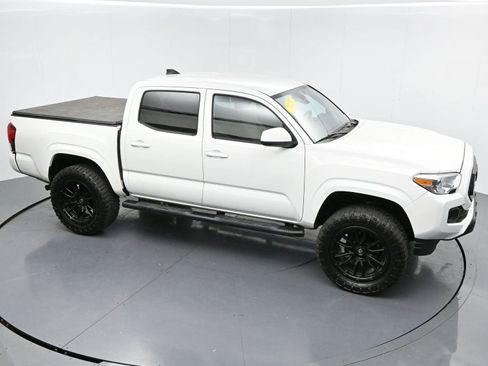 Used 2023 Toyota Tacoma SR AWD/4WD image 30