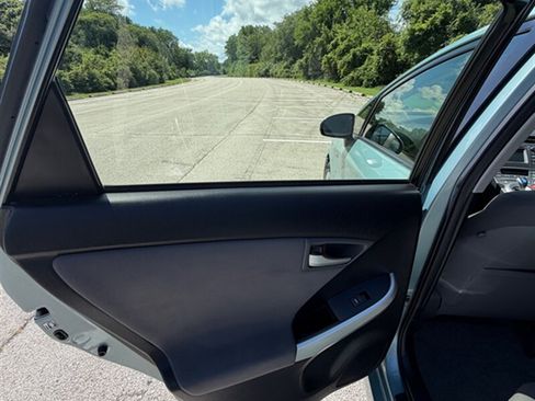 Used 2013 Toyota Prius Two FWD image 23