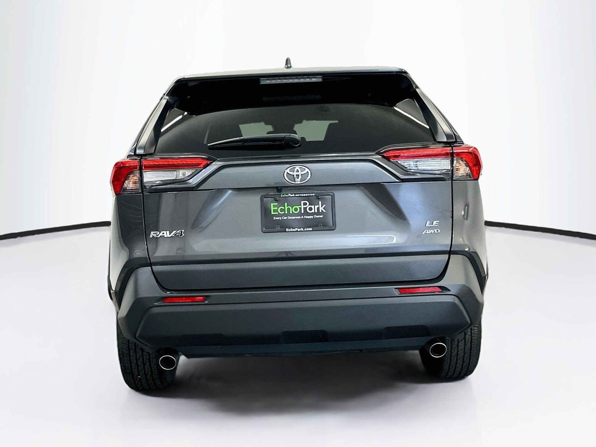 Used 2025 Toyota RAV4 LE AWD/4WD image 7