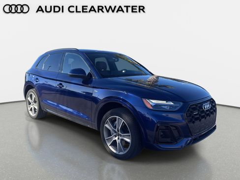 Used 2025 Audi Q5 2.0T Premium image 3