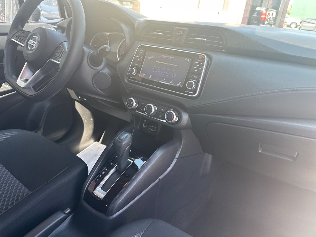 Used 2020 Nissan Versa S FWD image 9