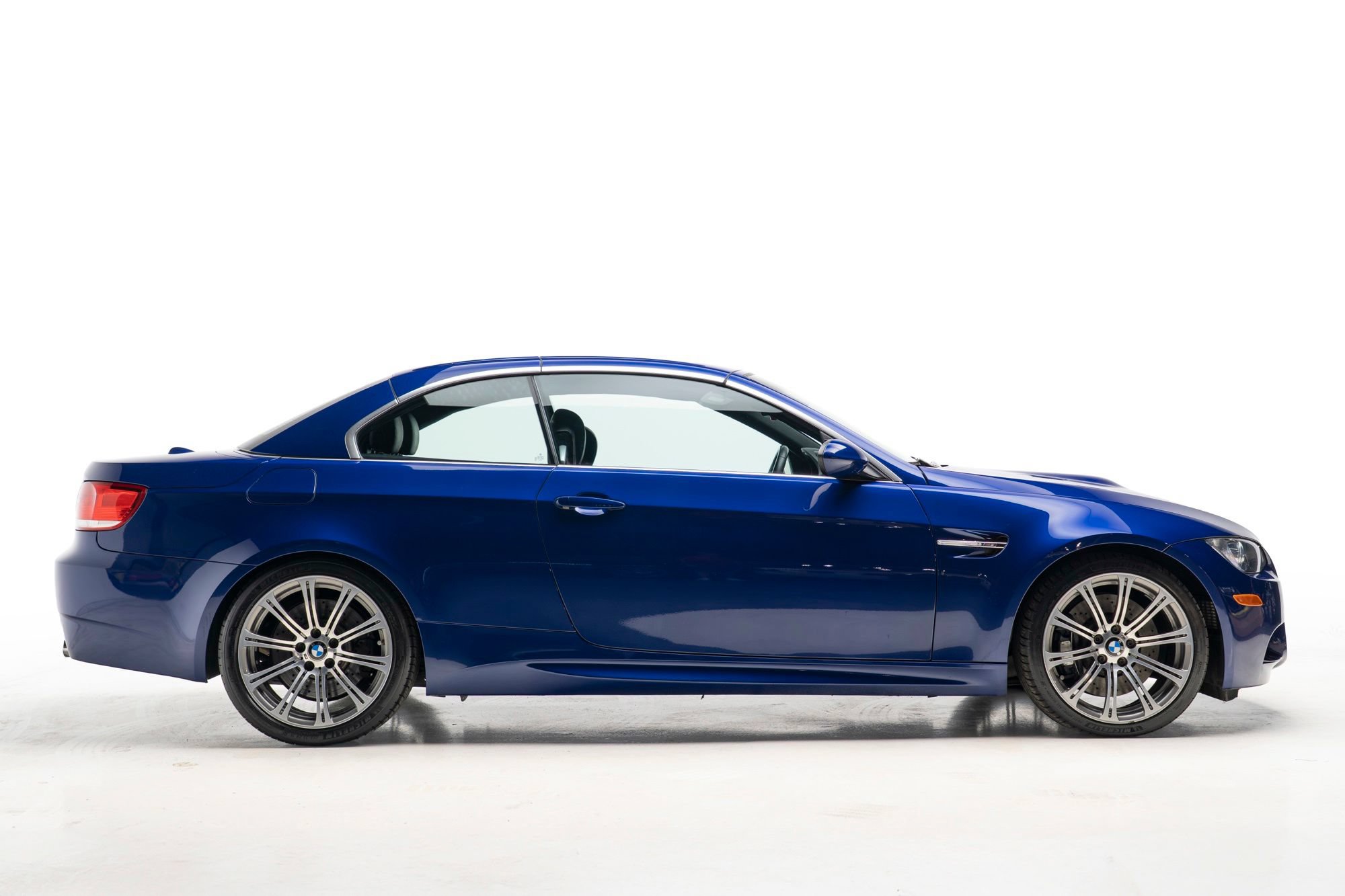 Used 2008 BMW M3 Convertible RWD image 7