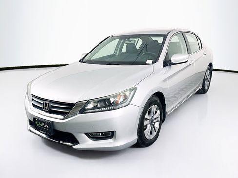 Used 2015 Honda Accord LX image 3