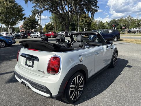 Used 2023 MINI Cooper S image 3