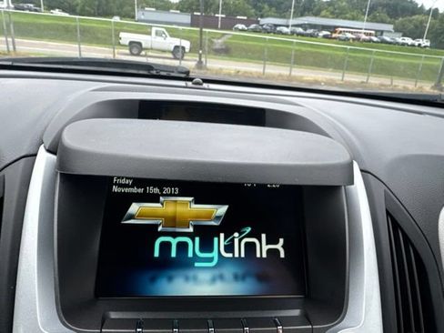 Used 2015 Chevrolet Equinox LTZ AWD/4WD image 18