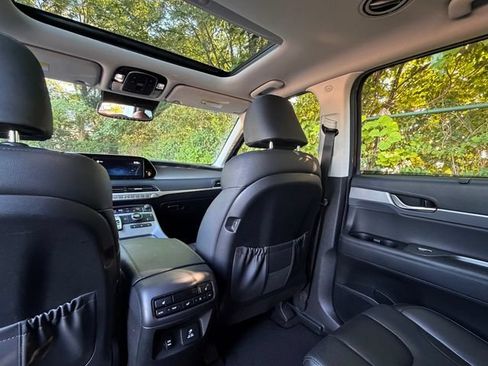 Used 2021 Hyundai Palisade SEL FWD image 32