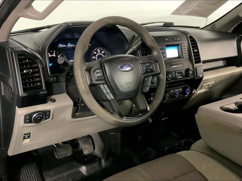 Used 2017 Ford F150 XL w/ Equipment Group 101A Mid image 14