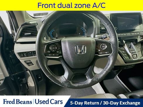 Used 2018 Honda Odyssey Elite image 13