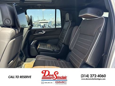 New 2026 GMC Yukon XL Denali Ultimate AWD/4WD image 23
