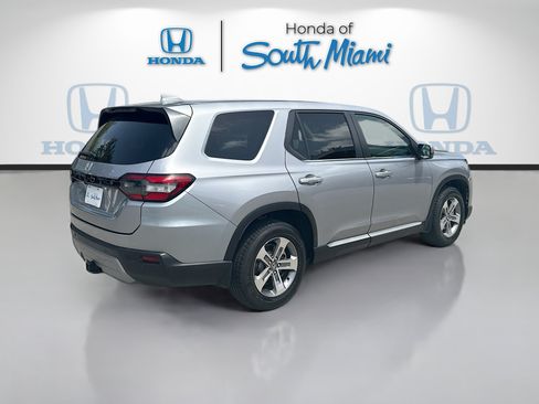 Certified 2024 Honda Pilot EX-L image 7