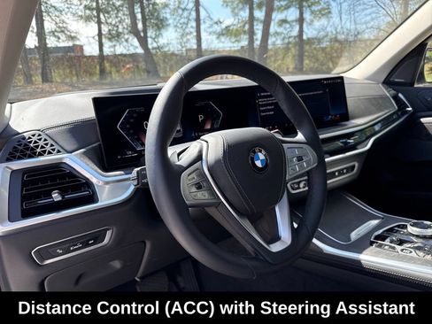 Used 2026 BMW X7 xDrive40i AWD/4WD image 15