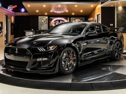 Used 2020 Ford Mustang Shelby GT500 w/ Carbon Fiber Track Pack