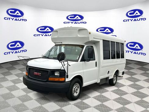 Used 2004 GMC Savana 3500 w/ School Bus Package image 9