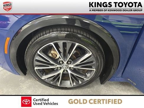 Certified 2023 Toyota Prius Limited w/ Limited Premium Package AWD/4WD image 24