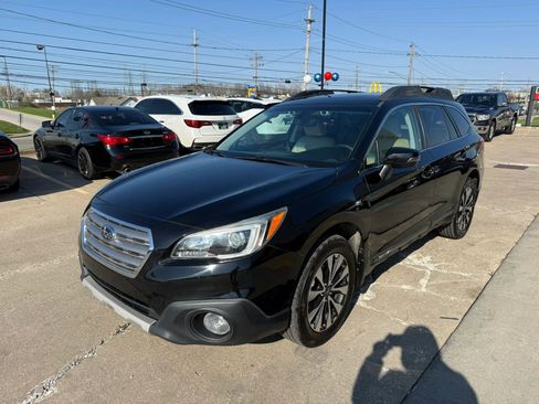 Used 2017 Subaru Outback 2.5i Limited image 5