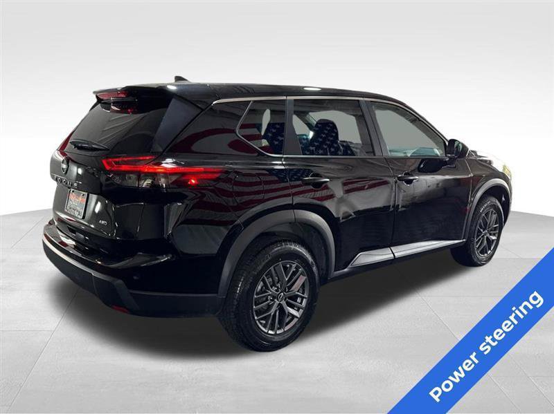 Used 2025 Nissan Rogue S AWD/4WD image 5