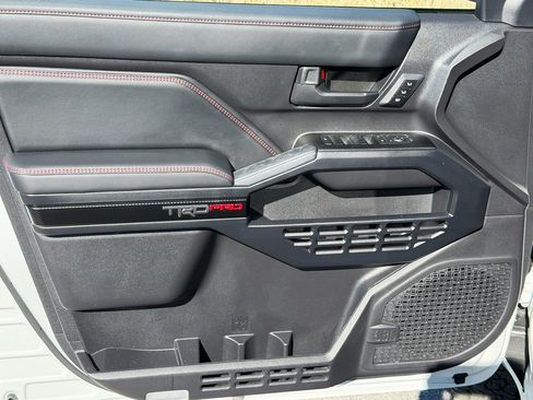 Used 2025 Toyota 4Runner TRD Pro image 10