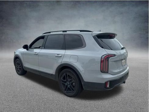 Used 2024 Kia Telluride EX X-Line AWD/4WD image 3