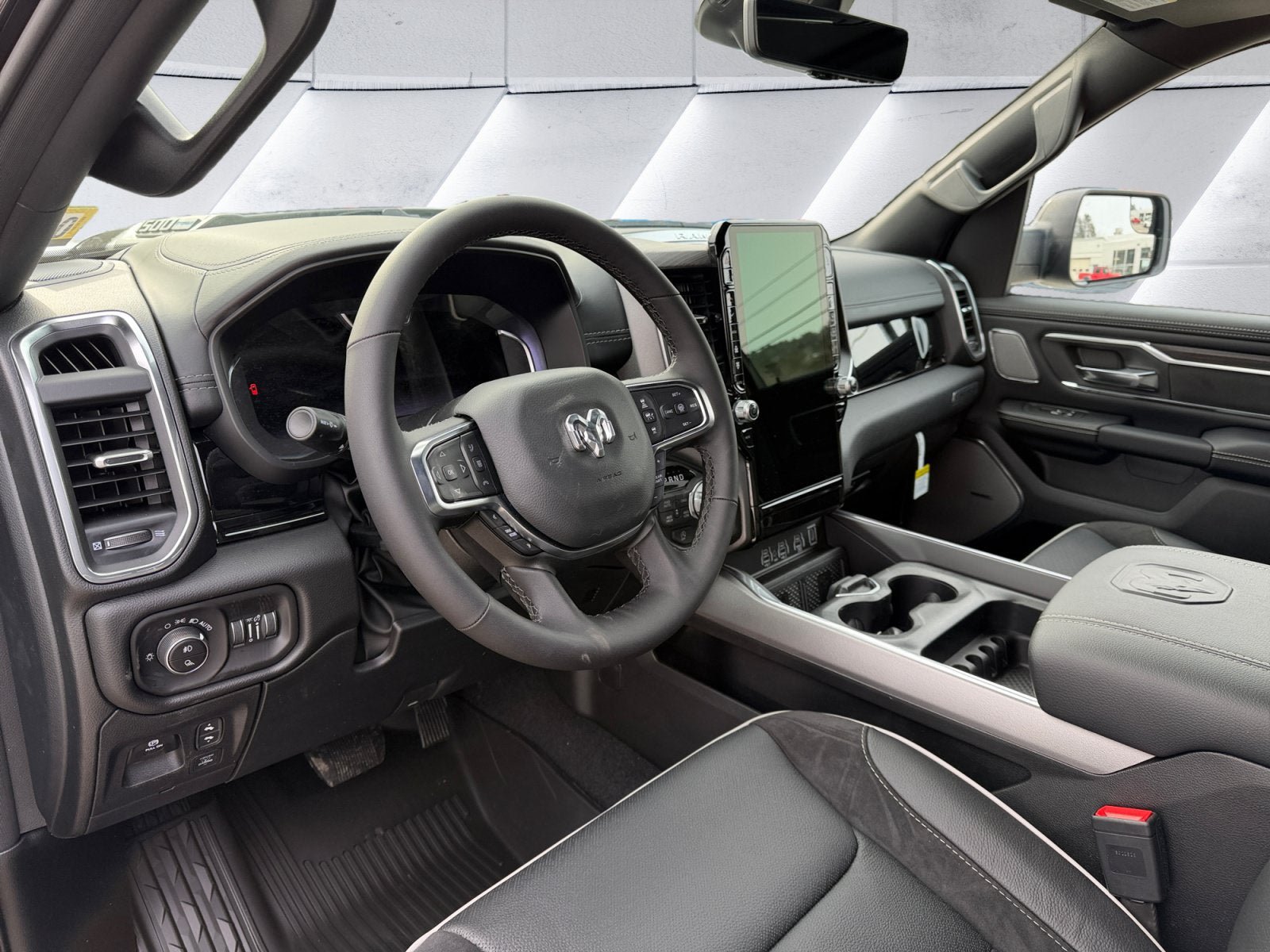 New 2026 RAM 1500 Laramie w/ Advanced Safety Group II AWD/4WD image 9